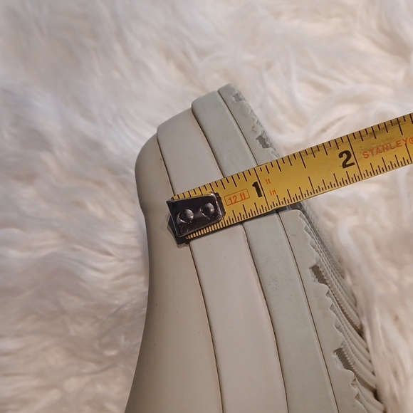 Hunter Clogs - Picture 11 of 16